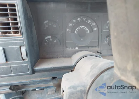 1991 Chevrolet Gmt-400 K2500 from USA, damaged, VIN 1GCGK24K8ME120931